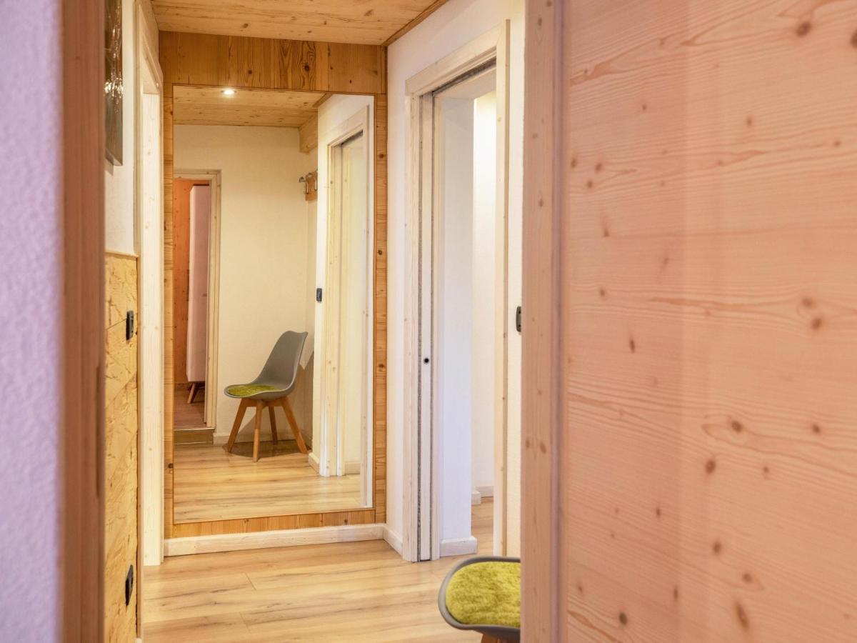 Chalet Osmar Appartamento 1 Campitello di Fassa Luaran gambar